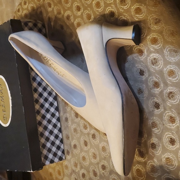 Delman bone heels - Picture 3 of 8